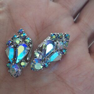1950s" Keyes "Aurora Borealis Clip-On Earrings Vintage Signed